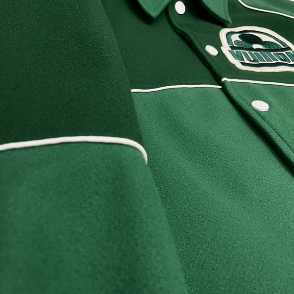 ブランドジャケット側面デザイン